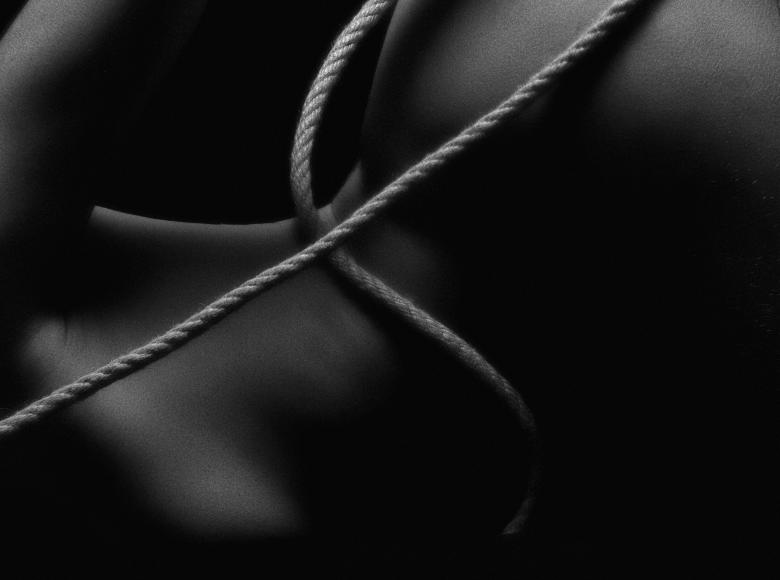 Free stock image of Ropes and Skin - Black and White created by Alexander Krivitskiy