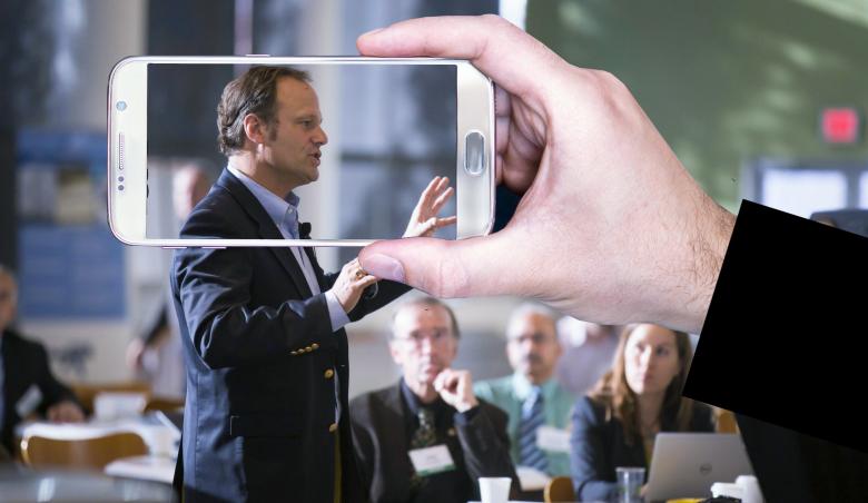 Free stock image of Public Speaking - Smartphone Recording created by mohamed hassan