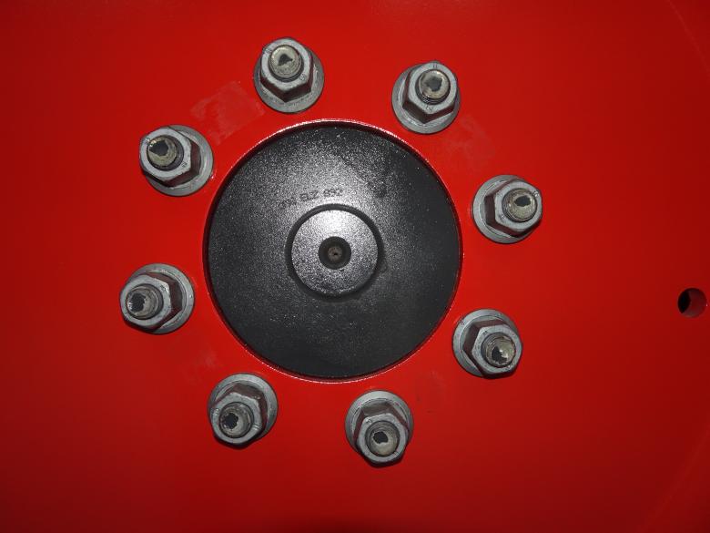 Free stock image of Industrial Bolts on Red created by GAIMARD Jacques