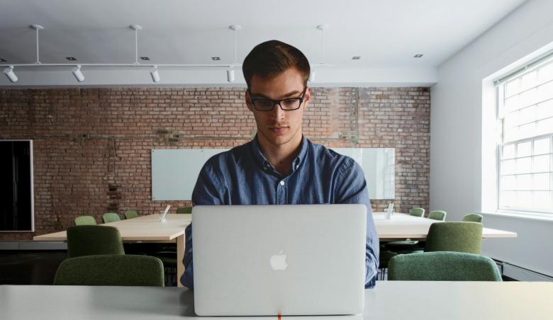 Free stock image of Working from home created by mohamed hassan