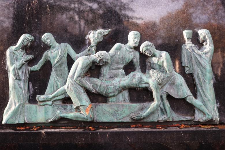 Free stock image of Bronze bas-relief on a grave created by GAIMARD Jacques