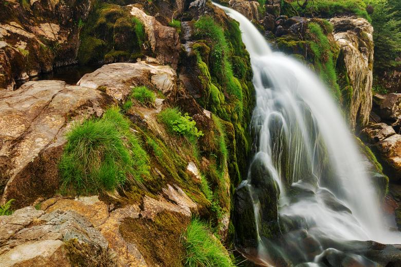 Free stock image of Loup of Fintry Moss Waterfall created by Nicolas Raymond