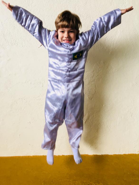 Free stock image of Miguel Jumping created by jessica alves de aguiar 