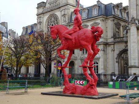 Free Stock Photo of Oh no!!! They painted my beautiful sculpture in red!!