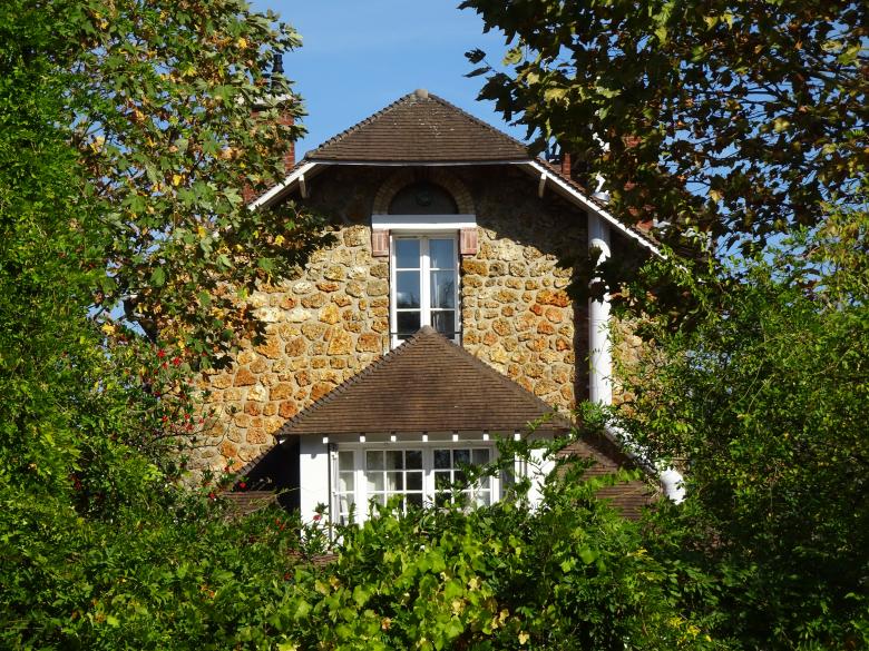 Free stock image of Modern millstone architecture created by GAIMARD Jacques