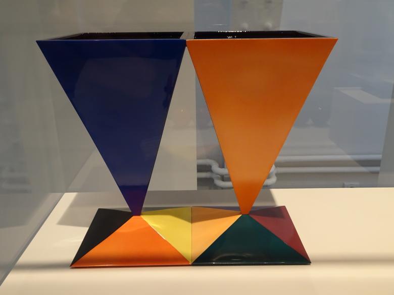 Free stock image of Contemporary art ceramic in a dedicated museum created by GAIMARD Jacques
