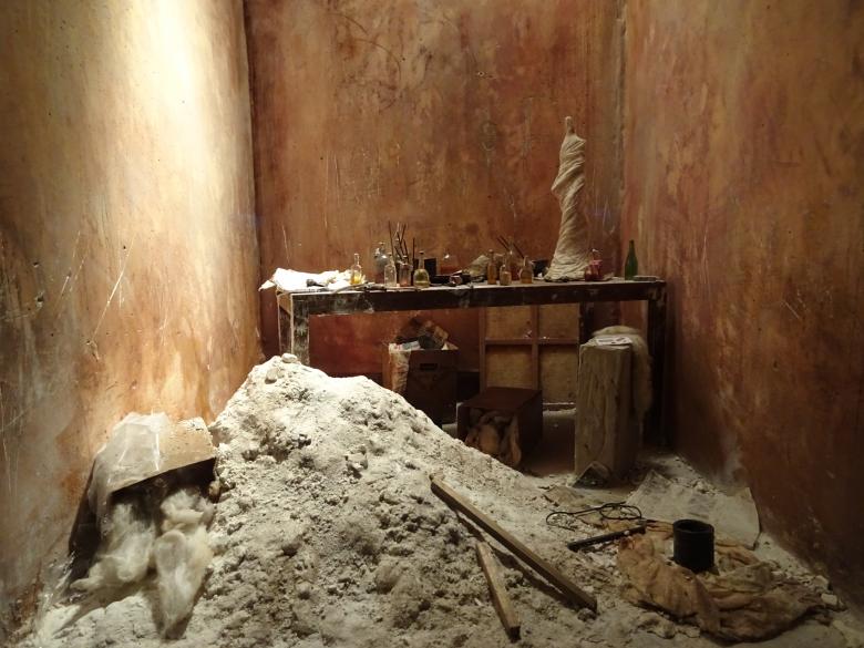Free stock image of Artistic vision of an artist's studio created by GAIMARD Jacques