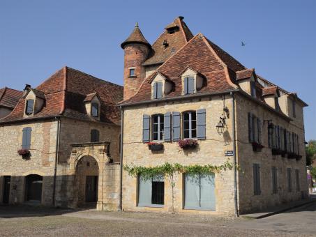 Free Stock Photo of Beautiful 17th century village castle made of sable-colored limestones