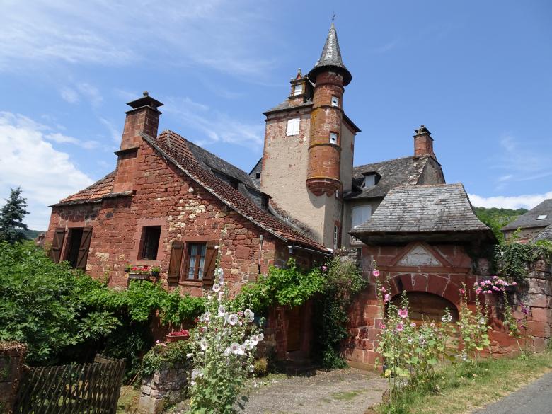 Free stock image of Red sandstone construction with its medieval watchtower created by GAIMARD Jacques