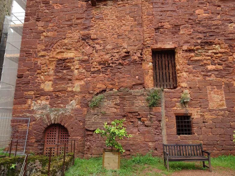 Free stock image of Huge castle's red sandstone wall created by GAIMARD Jacques
