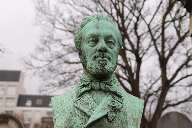 Free stock image of Bust of smiling man created by GAIMARD Jacques