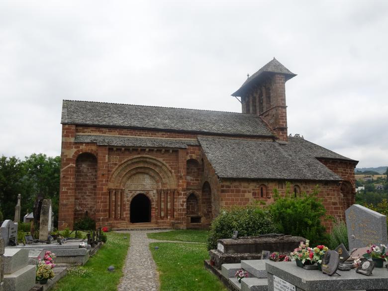 Free stock image of Very old red sandstone church created by GAIMARD Jacques
