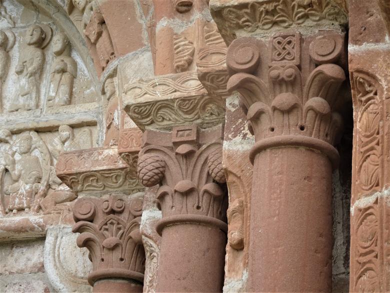 Free stock image of Beautifully sculpted sandstone columns created by GAIMARD Jacques