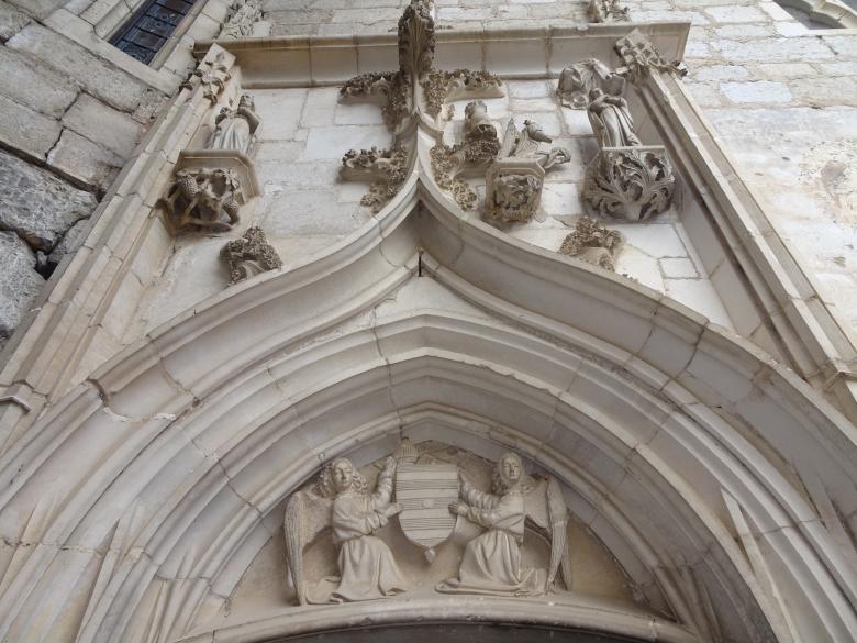 Free stock image of Very refine Gothic church with wall sculptures created by GAIMARD Jacques