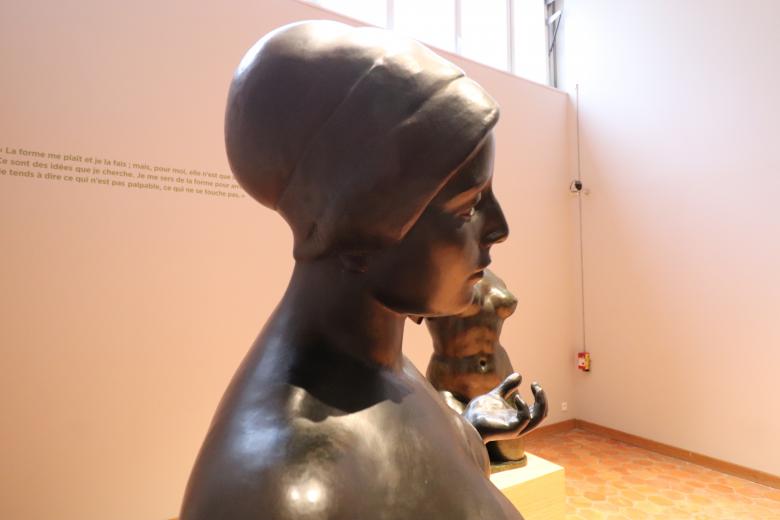 Free stock image of statue's detail created by GAIMARD Jacques