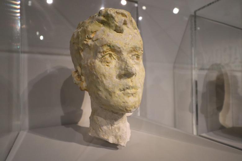 Free stock image of Stone head sculpture created by GAIMARD Jacques