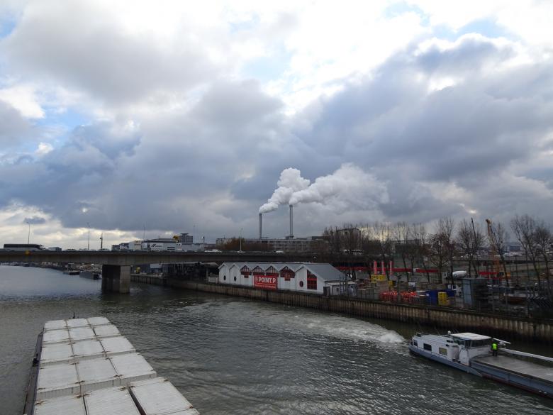 Free stock image of Large view on the cloud factory! created by GAIMARD Jacques