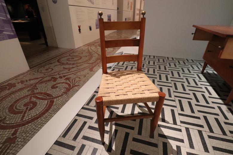 Free stock image of Great chair... created by GAIMARD Jacques