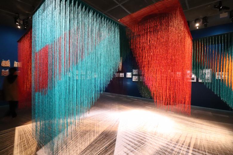 Free stock image of Mexican colored threads created by GAIMARD Jacques