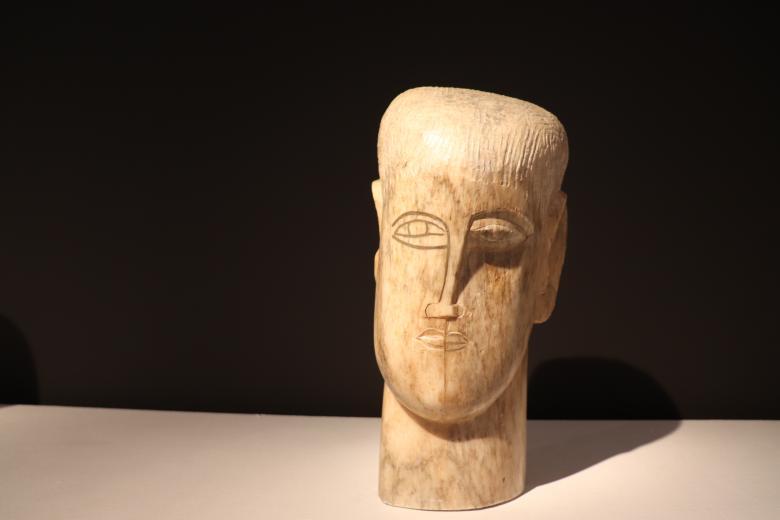 Free stock image of Ossip Zadkine stone head sculpture created by GAIMARD Jacques