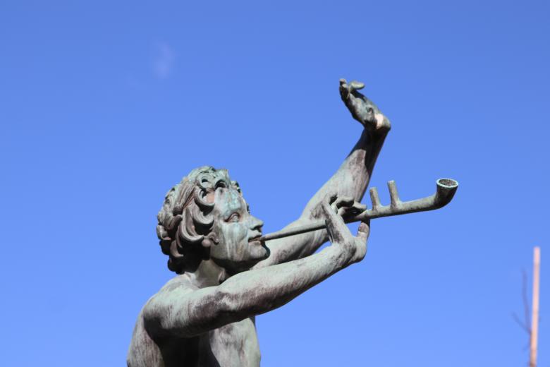Free stock image of Bronze sculpture in a public garden created by GAIMARD Jacques