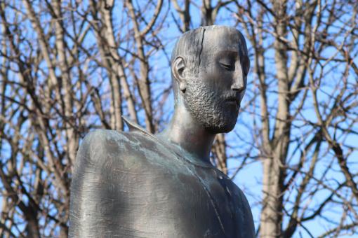 Big bronze statue - Free Stock Photo