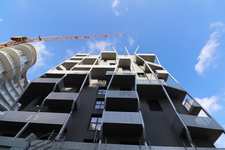 Free stock image of strangely shaped building ! created by GAIMARD Jacques