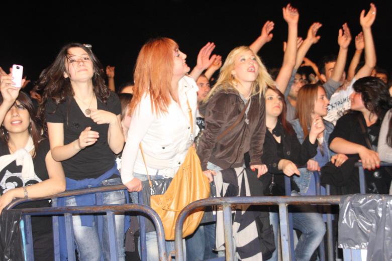 Free stock image of Concert Fans created by ilker efe