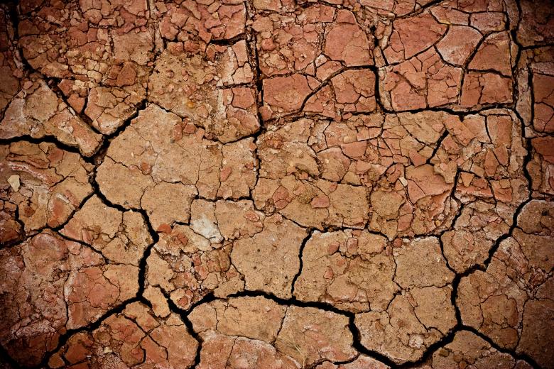 Free stock image of Cracked Red Mud created by Bjorgvin