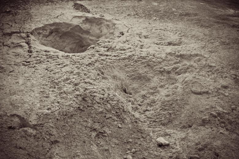 Free stock image of Geothermal Muddy Surface created by Bjorgvin