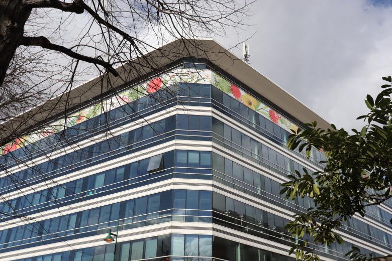 Free stock image of Modern building (advertising agency) created by GAIMARD Jacques