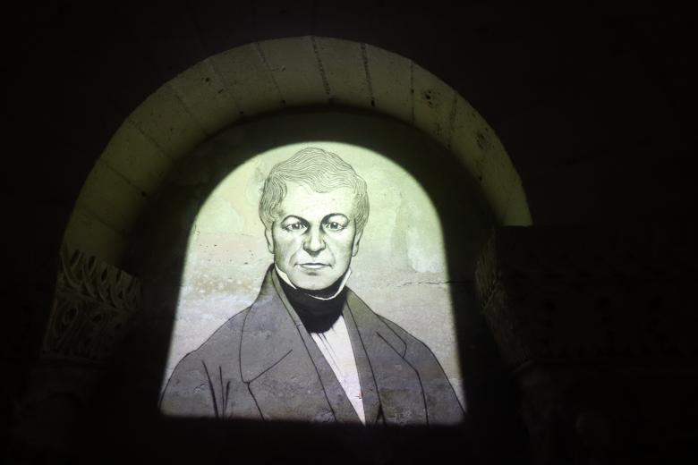 Free stock image of Portrait in a Church created by GAIMARD Jacques