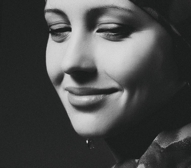 Free stock image of Smiling Woman Portrait created by Alexander Krivitskiy