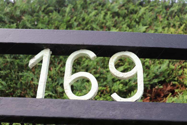 Free stock image of One-hundred and sixty-nine created by GAIMARD Jacques