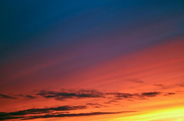 Free stock image of Colorful Sunset Sky created by Bjorgvin