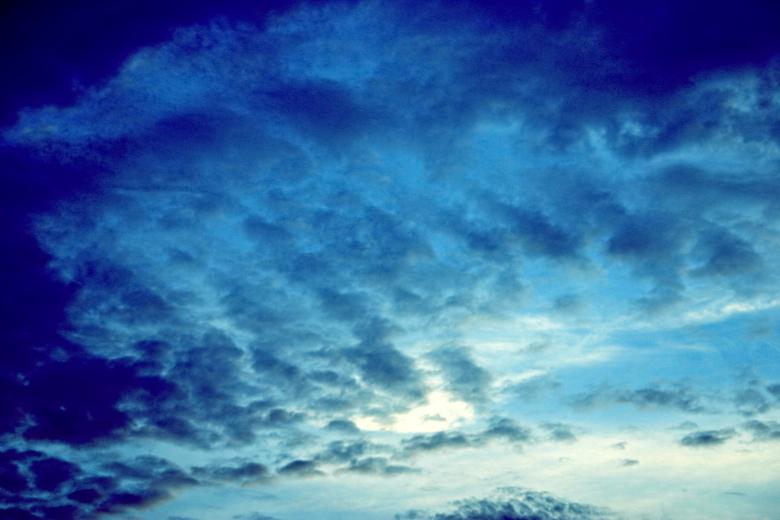 Free stock image of Blue Layers of Clouds created by Bjorgvin