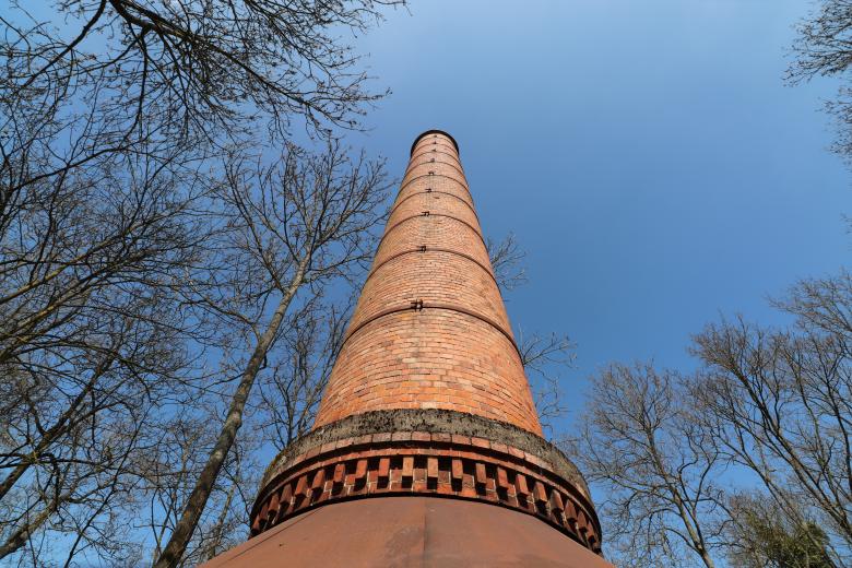 Free stock image of Old brick chimney created by GAIMARD Jacques