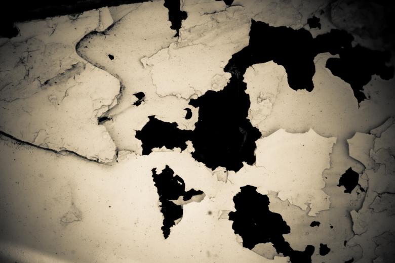 Free stock image of Cracked White Paint created by Bjorgvin