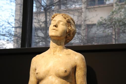 Statue of inspired young woman - Free Stock Photo