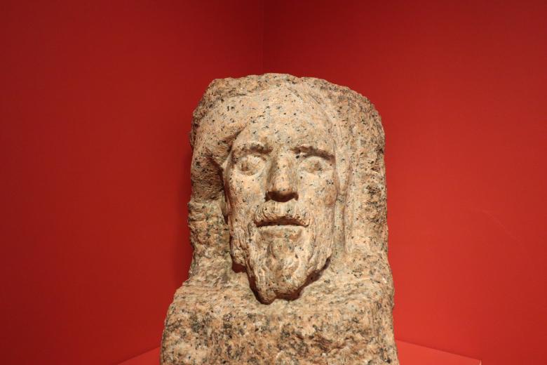 Free stock image of Granite head sculpture created by GAIMARD Jacques