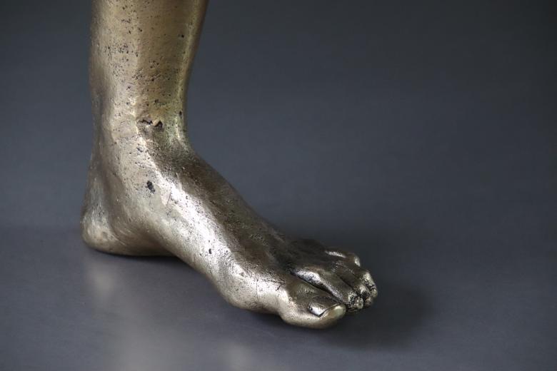 Free stock image of Bronze foot created by GAIMARD Jacques