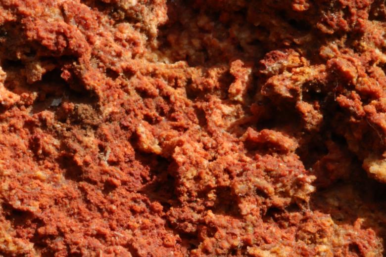 Free stock image of Red millstone close-up created by GAIMARD Jacques