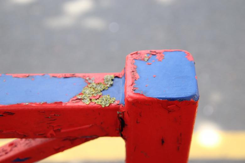 Free stock image of Peeled red paint on fence created by GAIMARD Jacques