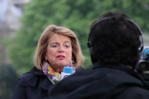 Free Stock Photo of Journalist interviewed near the Cathedral