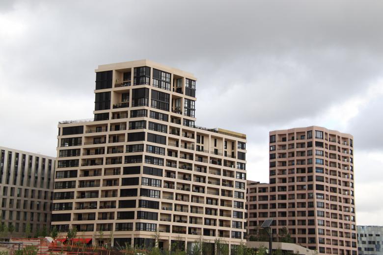 Free stock image of Lousy architect, or, twisted by gusty winds??? created by GAIMARD Jacques