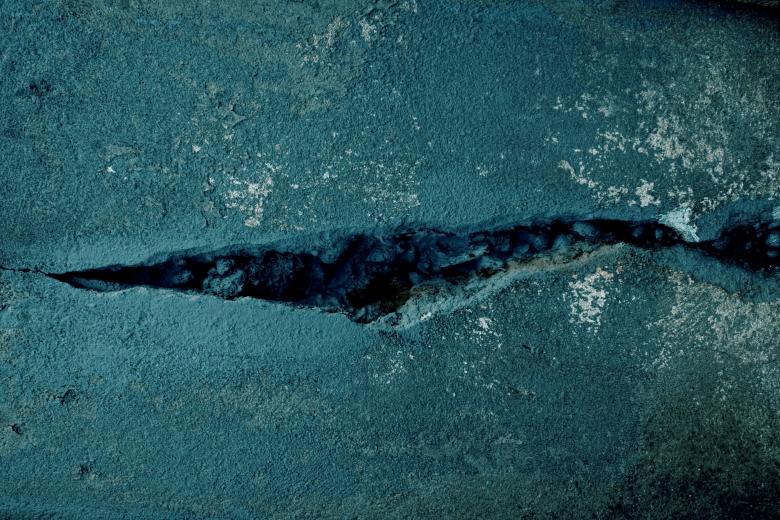 Free stock image of Blue Cracked Old Stone Wall created by Bjorgvin