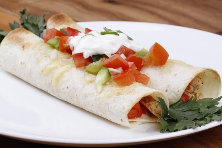 Free stock image of Tortilla with Chicken and Salad created by Suandana Ipandemade