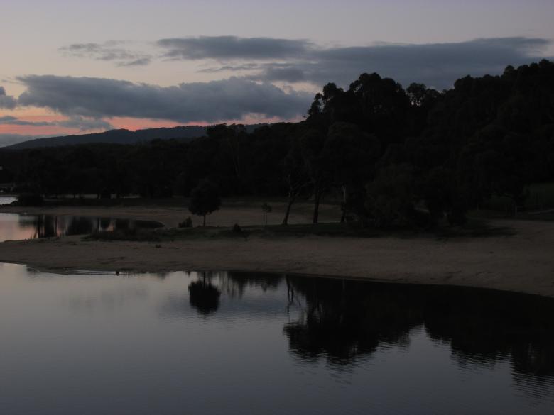 Free stock image of After Sunset at Lysterfield Lake  created by Michiru Maeda