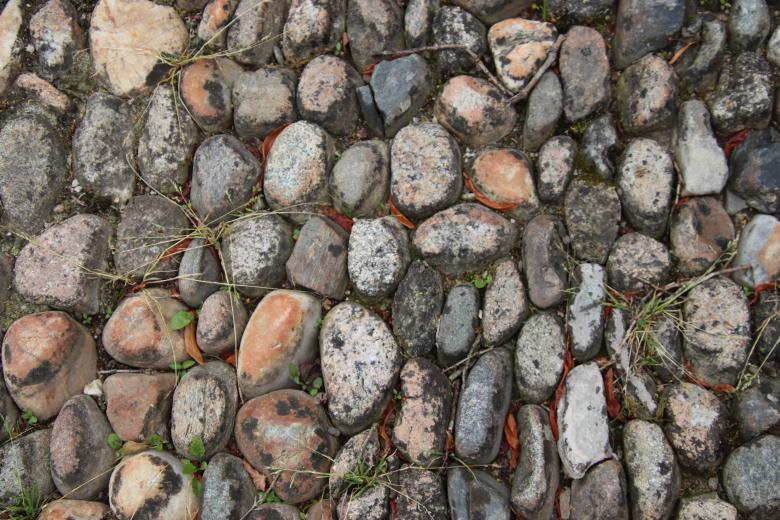 Free stock image of How to use river pebbles created by GAIMARD Jacques