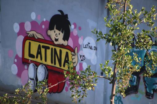 Free Stock Photo of Wall painting mocking a famous lollipop brand